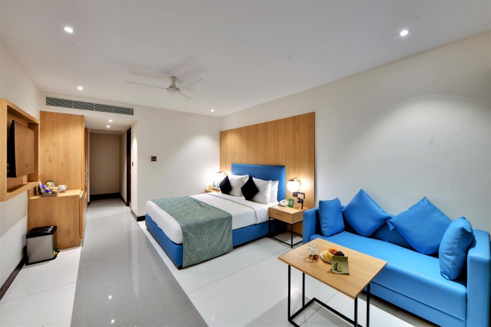 De Empire Near Delhi Airport Hotel 4*